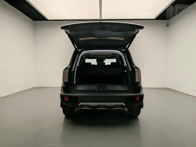 Haval Big Dog — Фото автомобиля 15