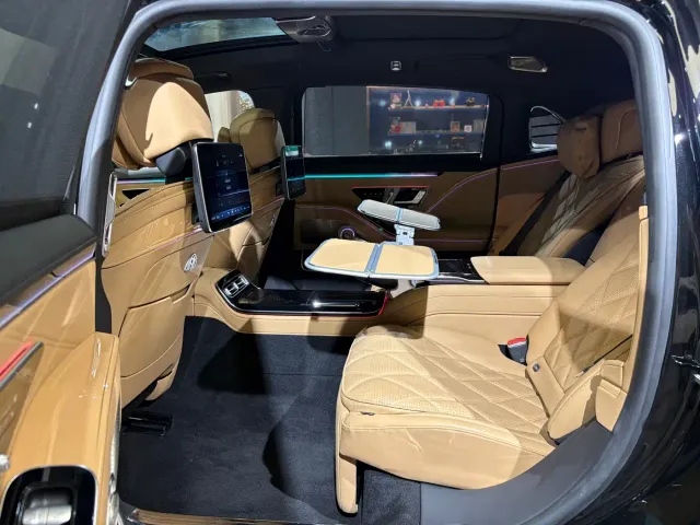 Mercedes-Benz Maybach S-Class — Фото автомобиля 24