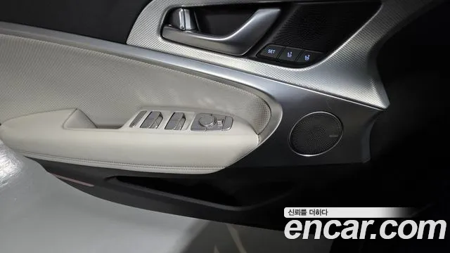Genesis G70 New — Фото автомобиля 17