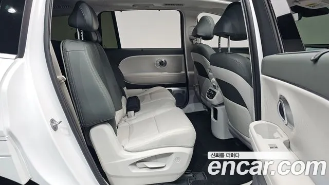 Hyundai Ioniq 9 — Фото автомобиля 17