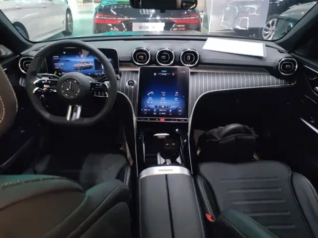 Mercedes-Benz C-Class — Фото автомобиля 9