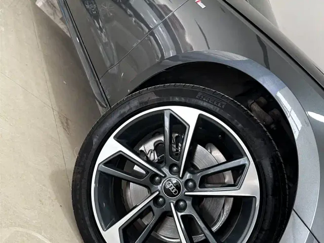 Audi A4L — Фото автомобиля 25