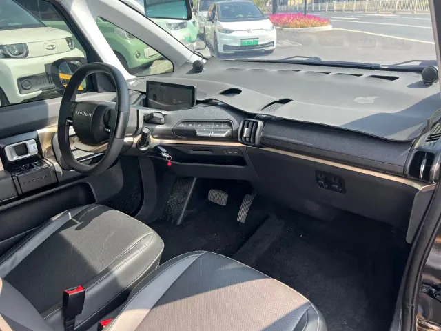 Baojun KiWi EV — Фото автомобиля 11