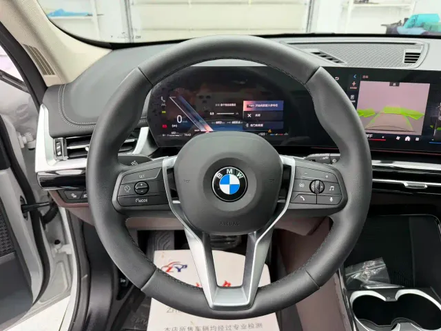 BMW X1 — Фото автомобиля 13