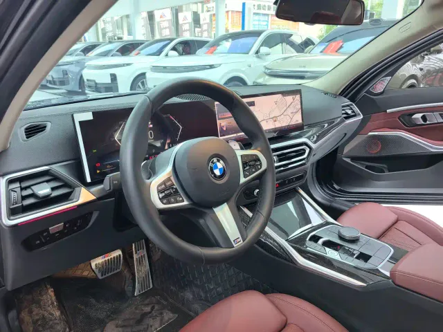 BMW 3 Series — Фото автомобиля 6