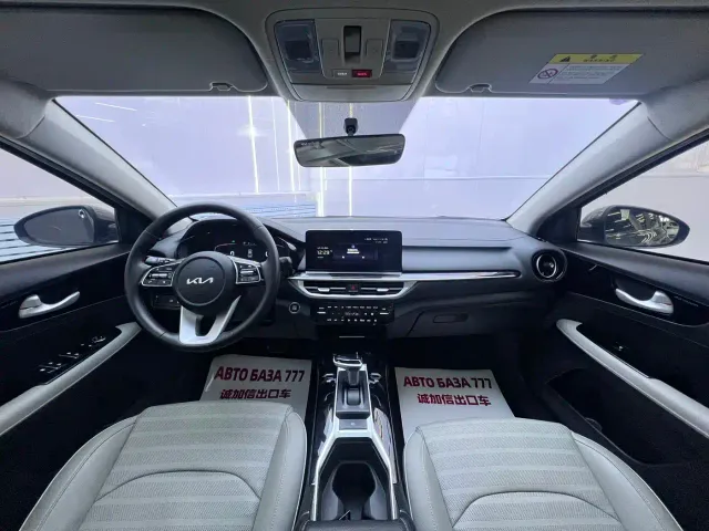 Kia K3 — Фото автомобиля 14