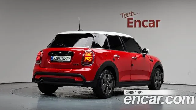 MINI Cooper — Фото автомобиля 2