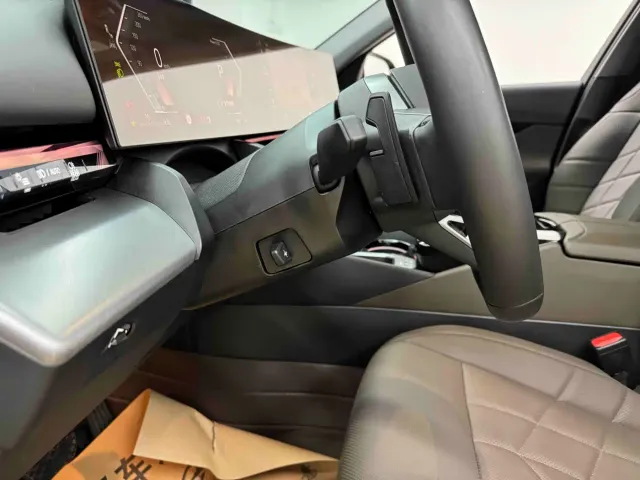 BMW 5 Series — Фото автомобиля 11