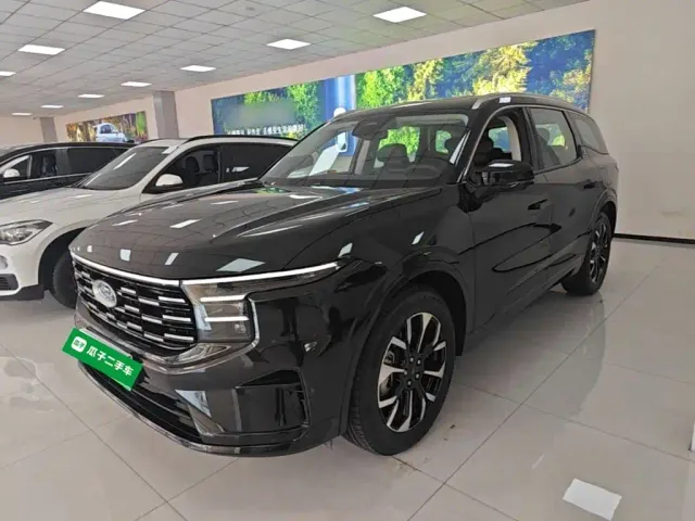 Фотография автомобиля — Ford Edge