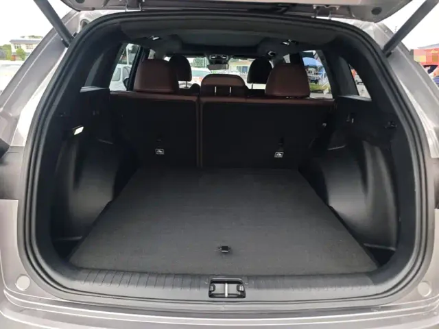 Geely Xingyue L — Фото автомобиля 18