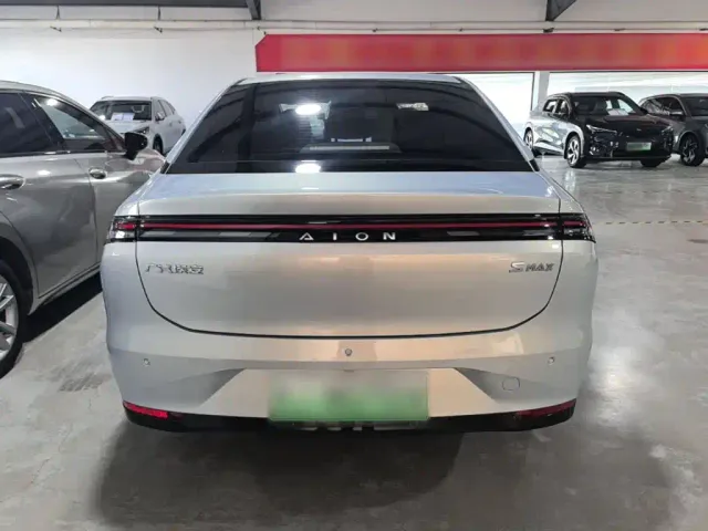 GAC Aion S MAX — Фото автомобиля 5
