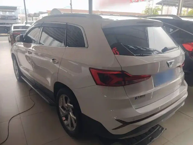 Jetta VS7 — Фото автомобиля 4