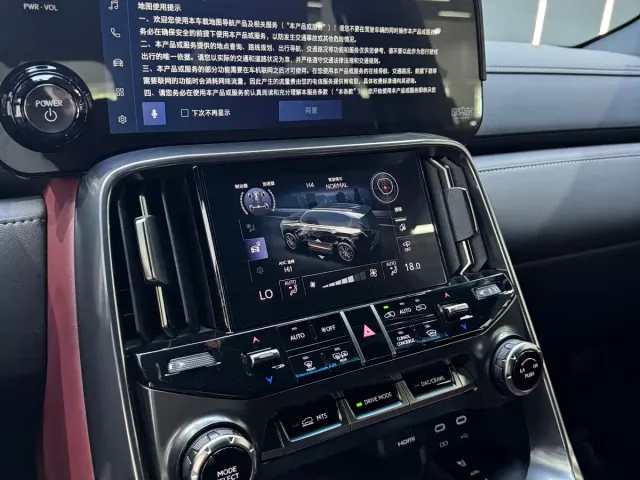 Lexus LX — Фото автомобиля 10