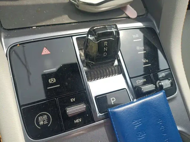 BYD Song PLUS — Фото автомобиля 6