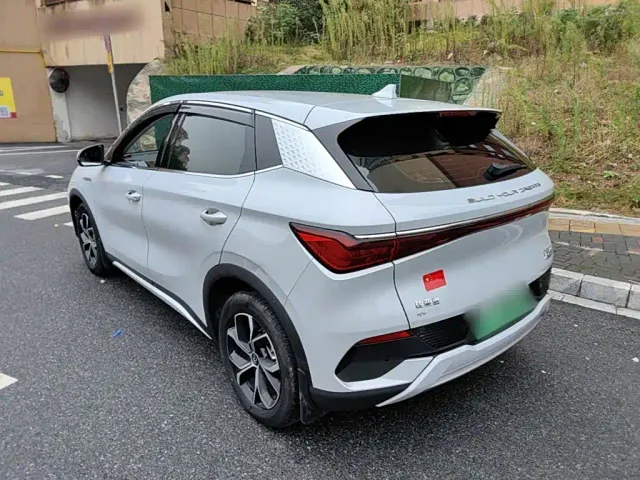 BYD Yuan PLUS — Фото автомобиля 4