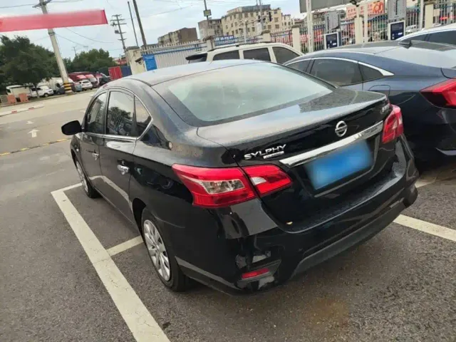 Nissan Sylphy — Фото автомобиля 4