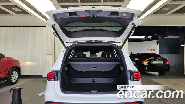 Mercedes-Benz GLB-Class — Фото автомобиля 20