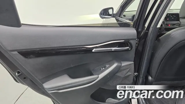 Kia Seltos Новый Seltos Бензин 1.6 турбо 2WD — Фото автомобиля 23