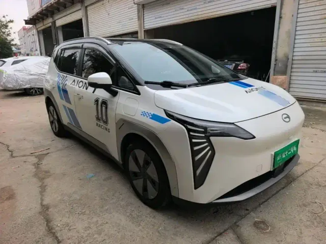 GAC Aion Y — Фото автомобиля 3
