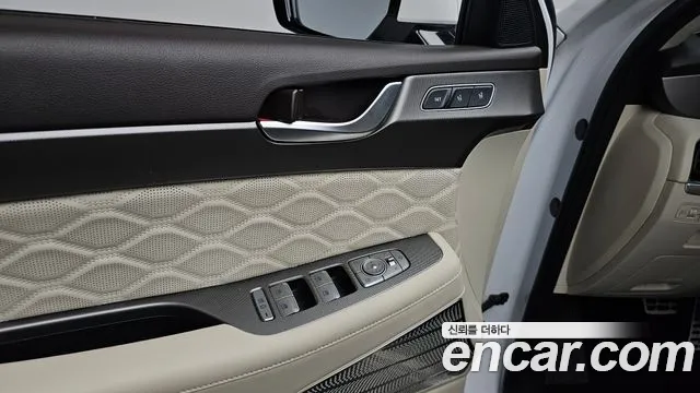 Hyundai Palisade Palisade Дизель 2.2 2WD — Фото автомобиля 30