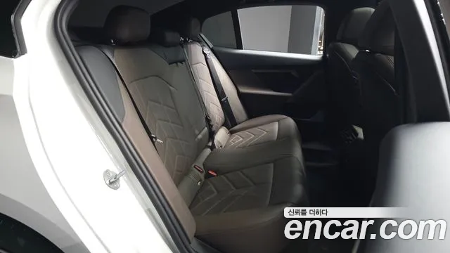 BMW 5 Series G60 — Фото автомобиля 16