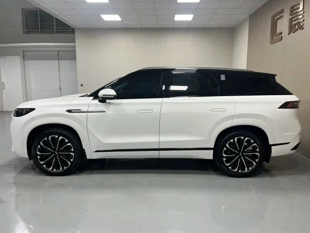 Chery Tiggo 9 — Фото автомобиля 11