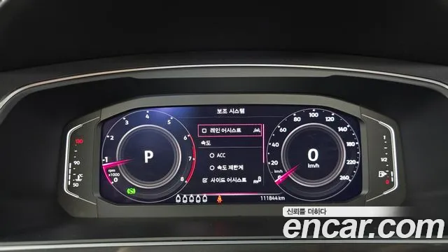 Volkswagen Tiguan — Фото автомобиля 8