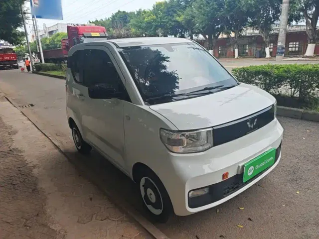 Wuling Hongguang Mini EV — Фото автомобиля 3