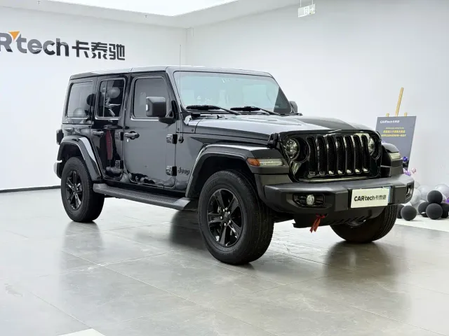 Jeep Wrangler — Фото автомобиля 7