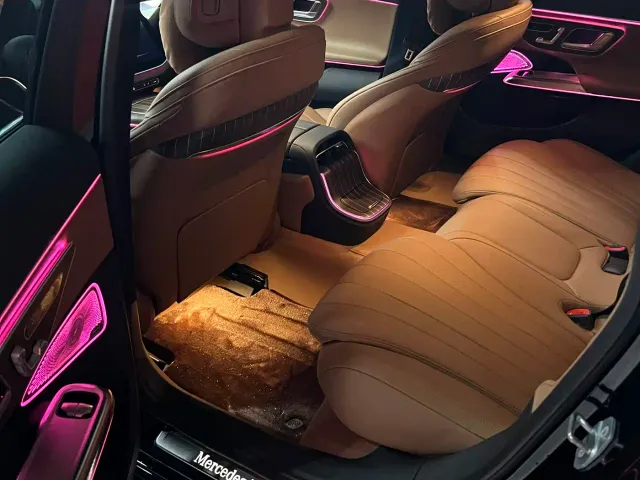 Mercedes-Benz E-Class — Фото автомобиля 5