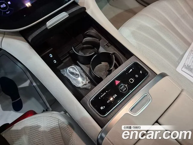 Mercedes-Benz EQE X294 — Фото автомобиля 17