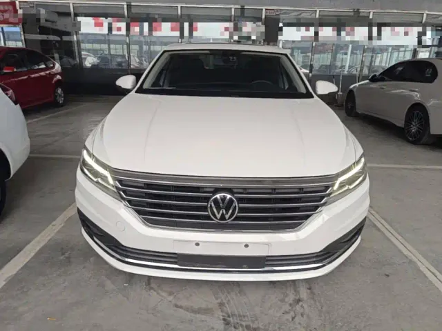 Volkswagen Lavida — Фото автомобиля 2