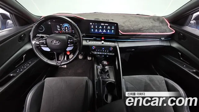 Hyundai AVANTE — Фото автомобиля 6