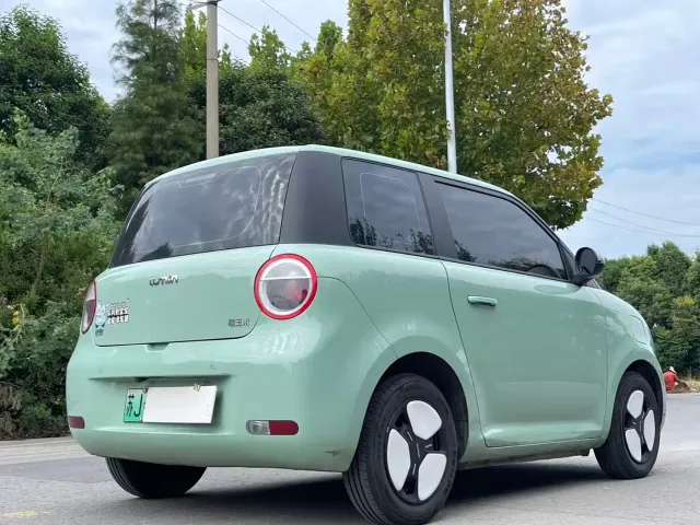 Changan Lumin — Фото автомобиля 6