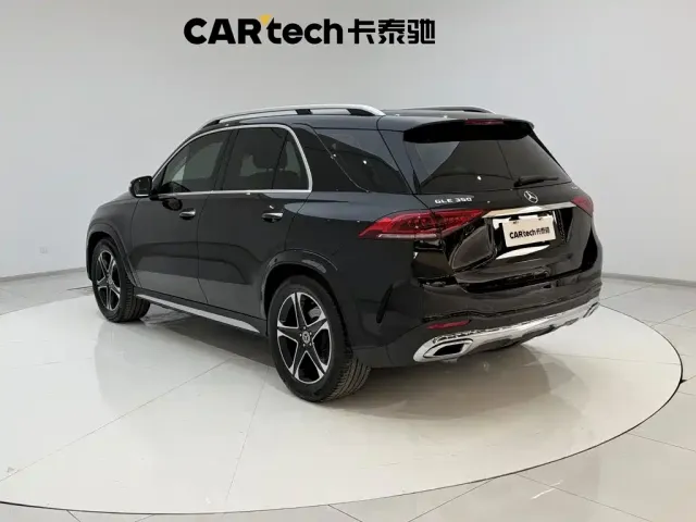 Mercedes-Benz GLE-Class — Фото автомобиля 7