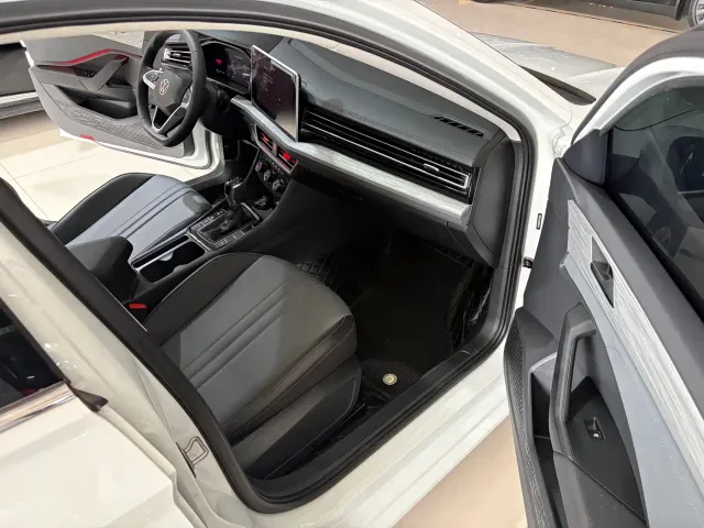 Volkswagen Sagitar — Фото автомобиля 10