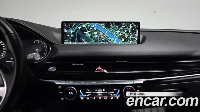 Genesis G80 Бензин 2.5 турбо 2WD — Фото автомобиля 13