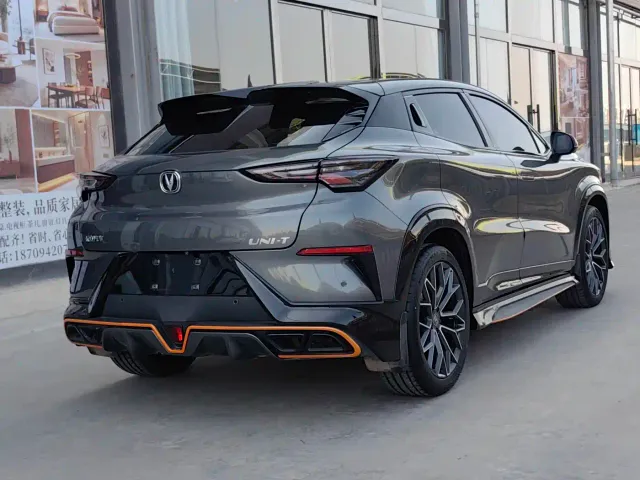 Changan UNI-T — Фото автомобиля 4