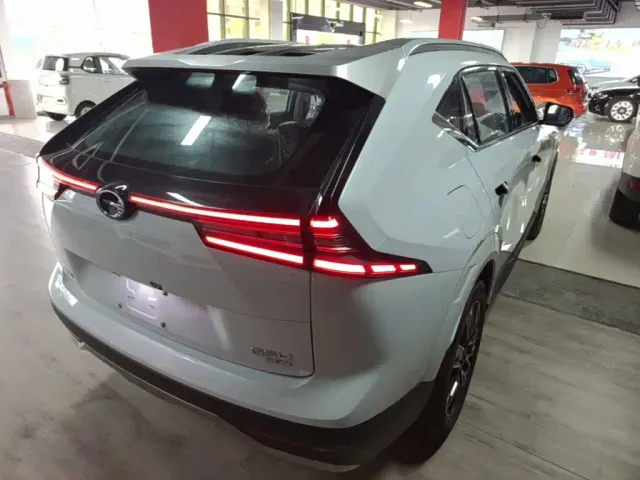 GAC Trumpchi GS4 — Фото автомобиля 4