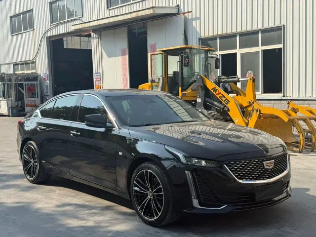 Cadillac CT5 — Фото автомобиля 3