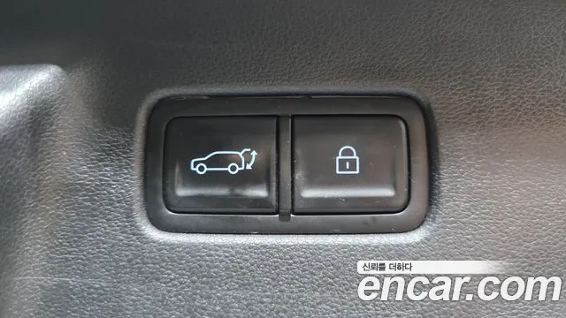 Hyundai Santafe Santa Fe (MX5) Бензин 2.5T 2WD — Фото автомобиля 3