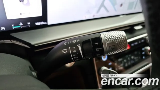 Genesis GV80 — Фото автомобиля 28