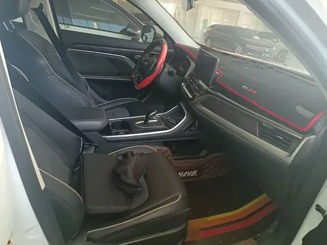 Haval H6 — Фото автомобиля 24