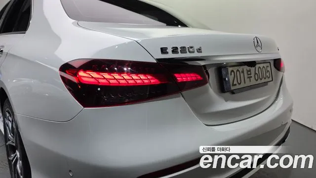 Mercedes-Benz E-Class W213 — Фото автомобиля 8