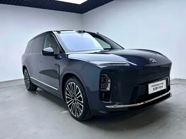 Nio ES8 — Фото автомобиля 3