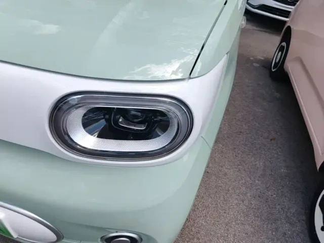 Wuling Hongguang Mini EV — Фото автомобиля 23