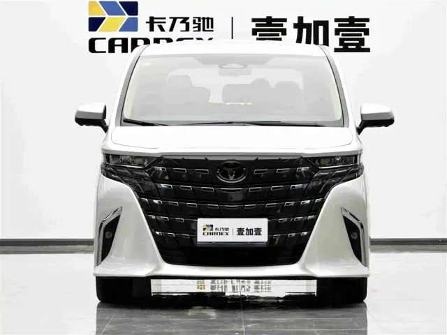 Toyota Alphard — Фото автомобиля 2