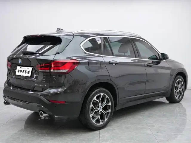 BMW X1 — Фото автомобиля 17