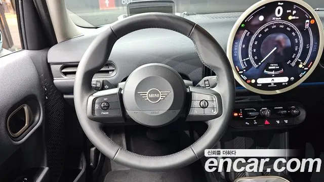 Mini Cooper — Фото автомобиля 10