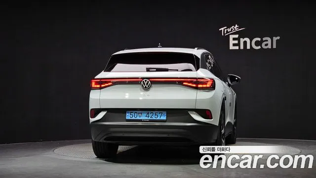 Volkswagen ID.4 — Фото автомобиля 3